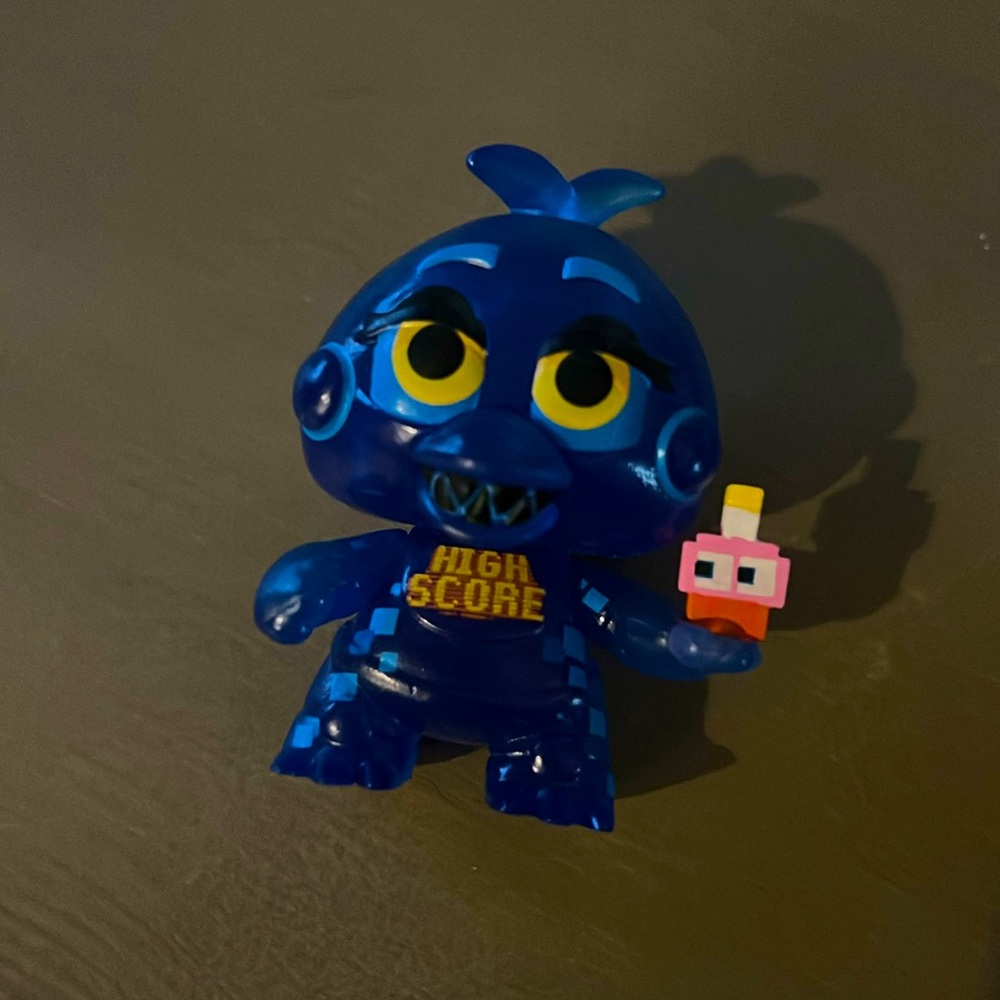 FNAF MINI ACTION FIGURE